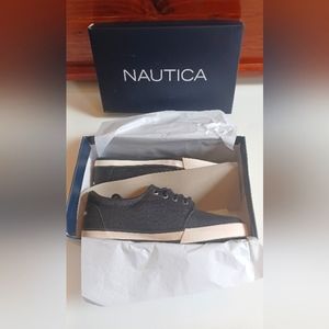 NAUTICA Lightweight Canvas Sneakers (Boys)
